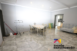 Dom dla pracowników lub pod działalność